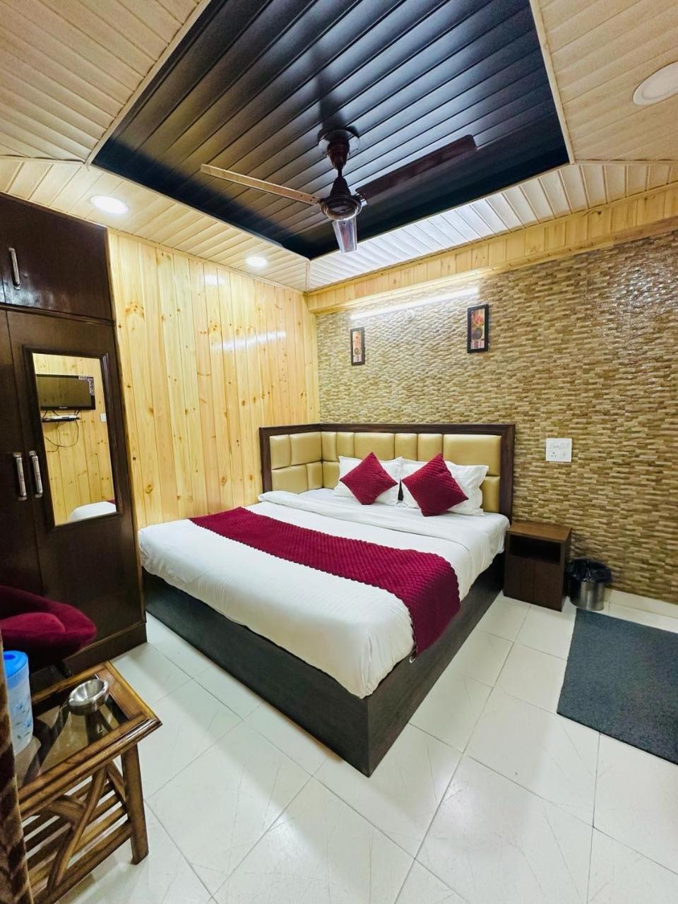 Hotel Avalanche Shimla Exterior photo